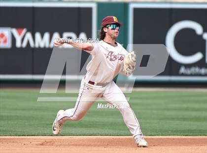 Thumbnail 2 in Esperanza vs. Los Alamitos (Halo Classic) photogallery.
