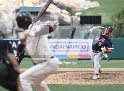 Thumbnail 2 in Esperanza vs. Los Alamitos (Halo Classic) photogallery.