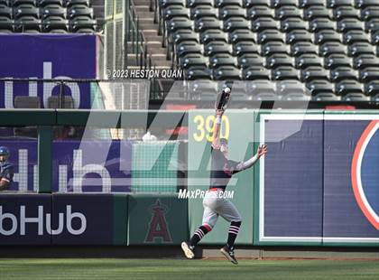 Thumbnail 3 in Esperanza vs. Los Alamitos (Halo Classic) photogallery.