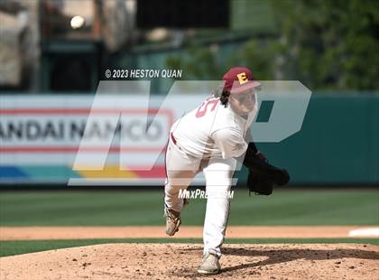 Thumbnail 2 in Esperanza vs. Los Alamitos (Halo Classic) photogallery.