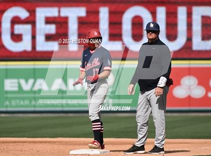 Thumbnail 3 in Esperanza vs. Los Alamitos (Halo Classic) photogallery.
