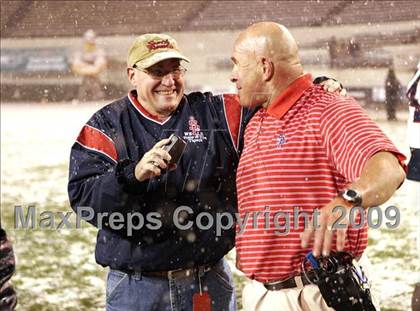 Thumbnail 1 in Oak Grove vs. South Panola (MHSAA Class 6A Final) photogallery.