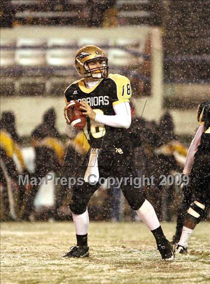 Thumbnail 1 in Oak Grove vs. South Panola (MHSAA Class 6A Final) photogallery.