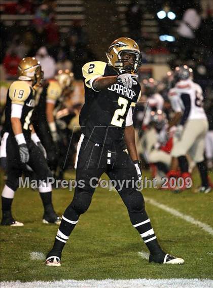 Thumbnail 1 in Oak Grove vs. South Panola (MHSAA Class 6A Final) photogallery.