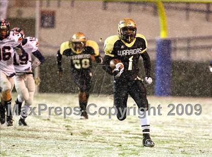 Thumbnail 1 in Oak Grove vs. South Panola (MHSAA Class 6A Final) photogallery.