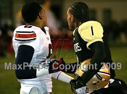 Thumbnail 3 in Oak Grove vs. South Panola (MHSAA Class 6A Final) photogallery.