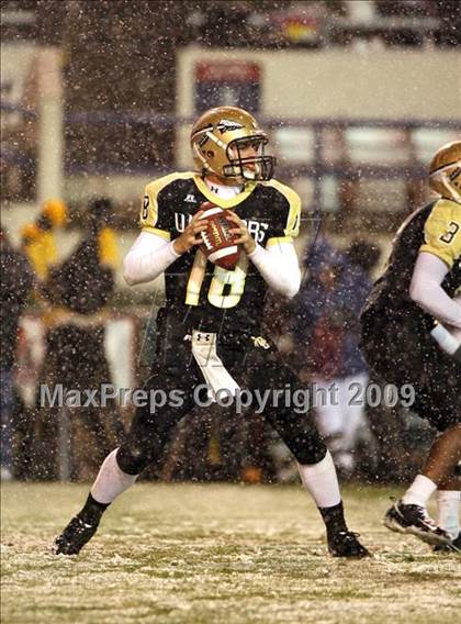 Thumbnail 3 in Oak Grove vs. South Panola (MHSAA Class 6A Final) photogallery.