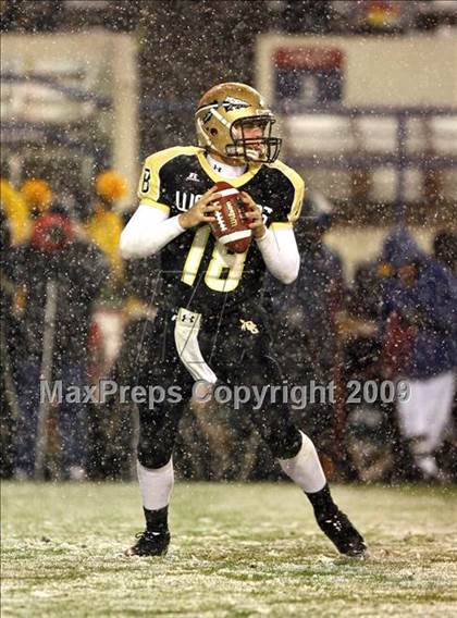 Thumbnail 1 in Oak Grove vs. South Panola (MHSAA Class 6A Final) photogallery.
