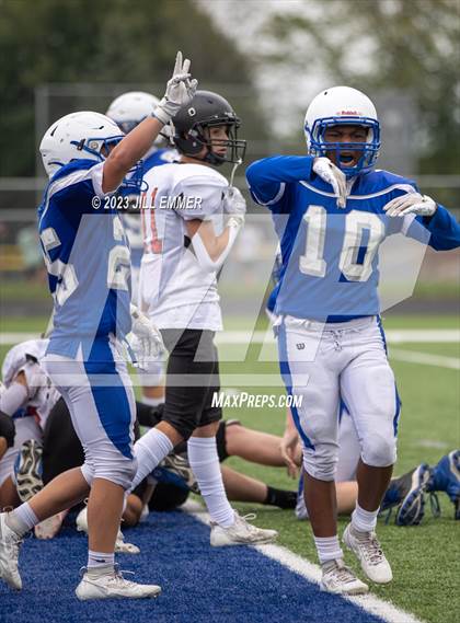 Thumbnail 2 in Brookfield Central vs. Pewaukee photogallery.