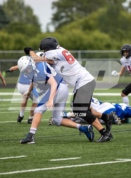 Thumbnail 3 in Brookfield Central vs. Pewaukee photogallery.