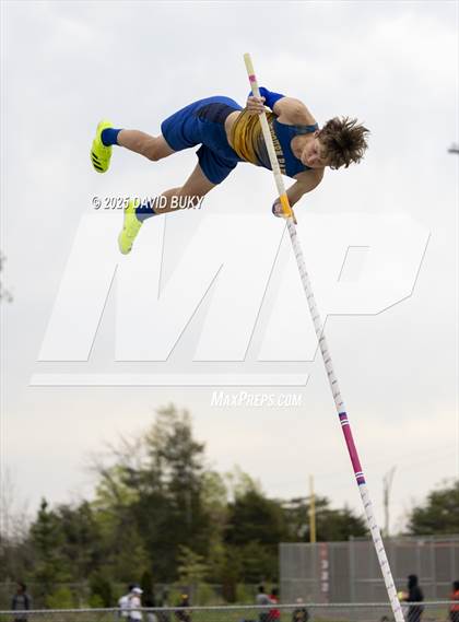 Thumbnail 1 in Gainesville Cardinal Classic photogallery.