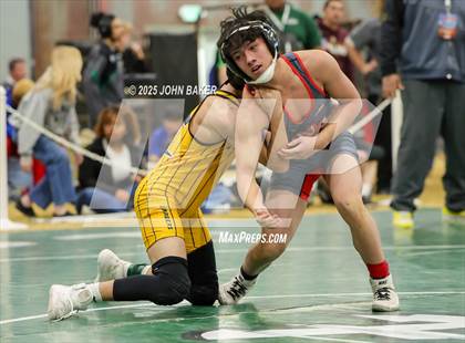 Thumbnail 1 in NIAA 3A Consolation Finals photogallery.
