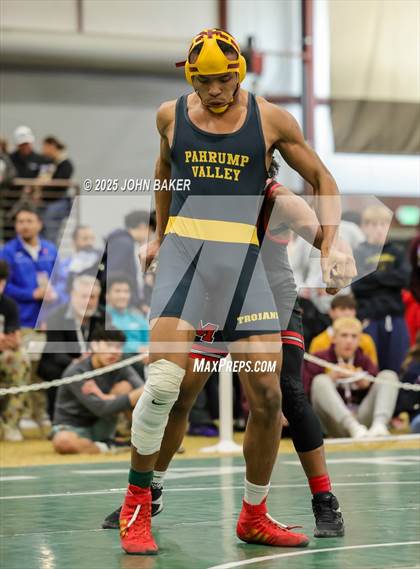 Thumbnail 3 in NIAA 3A Consolation Finals photogallery.