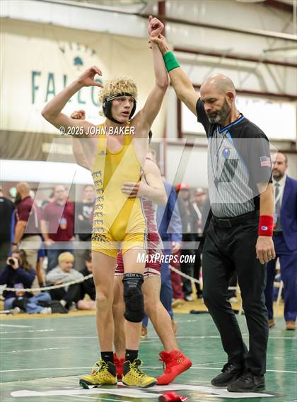 Thumbnail 1 in NIAA 3A Consolation Finals photogallery.