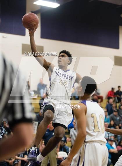 Thumbnail 2 in Redwood vs. Ridgeview (CIF CS D2 Semifinals) photogallery.