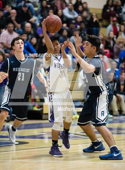 Thumbnail 2 in Redwood vs. Ridgeview (CIF CS D2 Semifinals) photogallery.