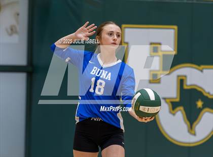 Thumbnail 1 in FR: Buna @ East Chambers photogallery.