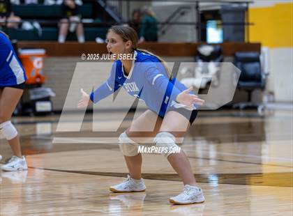 Thumbnail 3 in FR: Buna @ East Chambers photogallery.