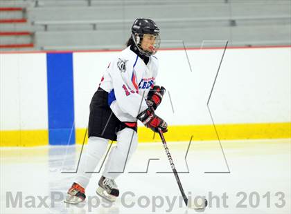 Thumbnail 1 in Ossining vs. Somers/North Salem (Icebreaker Tournament) photogallery.