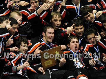 Thumbnail 1 in Watertown/Pomperaug vs. Staples/Weston/Shelton (CIAC Division 3 Final) photogallery.