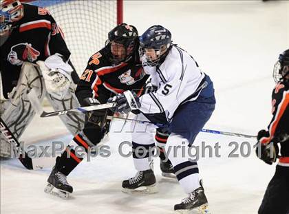 Thumbnail 1 in Watertown/Pomperaug vs. Staples/Weston/Shelton (CIAC Division 3 Final) photogallery.