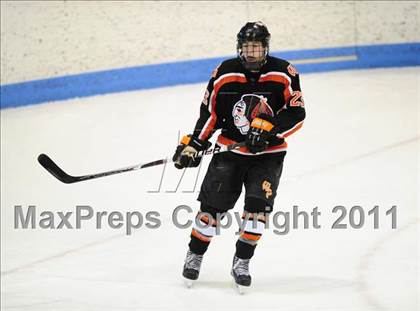 Thumbnail 2 in Watertown/Pomperaug vs. Staples/Weston/Shelton (CIAC Division 3 Final) photogallery.
