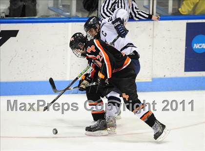 Thumbnail 3 in Watertown/Pomperaug vs. Staples/Weston/Shelton (CIAC Division 3 Final) photogallery.