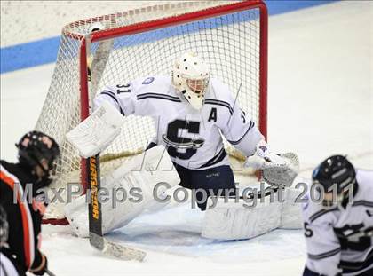 Thumbnail 3 in Watertown/Pomperaug vs. Staples/Weston/Shelton (CIAC Division 3 Final) photogallery.