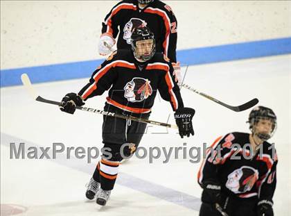 Thumbnail 2 in Watertown/Pomperaug vs. Staples/Weston/Shelton (CIAC Division 3 Final) photogallery.