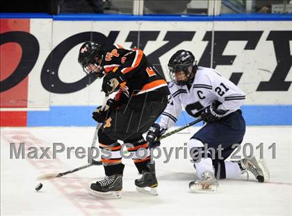 Thumbnail 2 in Watertown/Pomperaug vs. Staples/Weston/Shelton (CIAC Division 3 Final) photogallery.