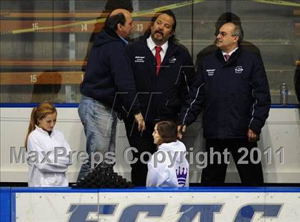 Thumbnail 2 in Watertown/Pomperaug vs. Staples/Weston/Shelton (CIAC Division 3 Final) photogallery.