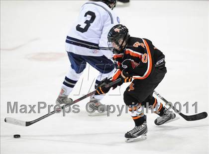 Thumbnail 2 in Watertown/Pomperaug vs. Staples/Weston/Shelton (CIAC Division 3 Final) photogallery.