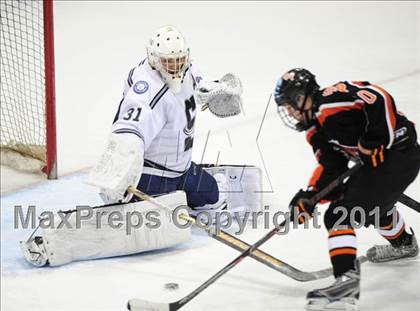 Thumbnail 1 in Watertown/Pomperaug vs. Staples/Weston/Shelton (CIAC Division 3 Final) photogallery.