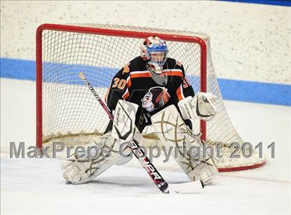 Thumbnail 3 in Watertown/Pomperaug vs. Staples/Weston/Shelton (CIAC Division 3 Final) photogallery.