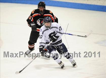 Thumbnail 1 in Watertown/Pomperaug vs. Staples/Weston/Shelton (CIAC Division 3 Final) photogallery.