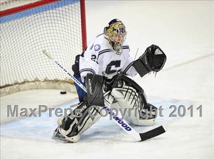 Thumbnail 2 in Watertown/Pomperaug vs. Staples/Weston/Shelton (CIAC Division 3 Final) photogallery.