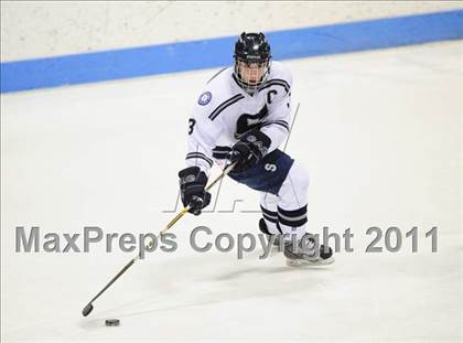 Thumbnail 3 in Watertown/Pomperaug vs. Staples/Weston/Shelton (CIAC Division 3 Final) photogallery.