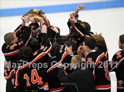Thumbnail 1 in Watertown/Pomperaug vs. Staples/Weston/Shelton (CIAC Division 3 Final) photogallery.