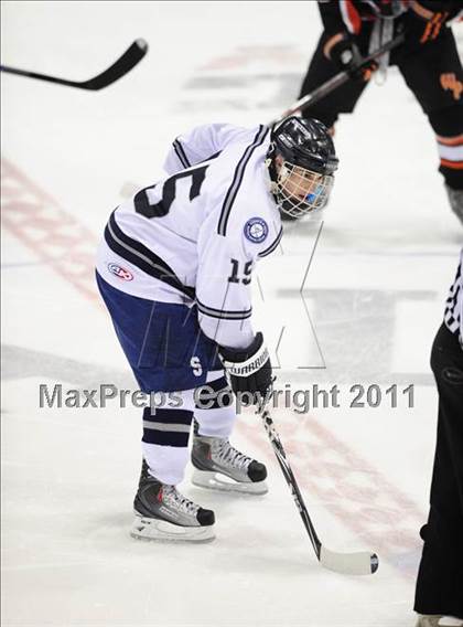 Thumbnail 3 in Watertown/Pomperaug vs. Staples/Weston/Shelton (CIAC Division 3 Final) photogallery.