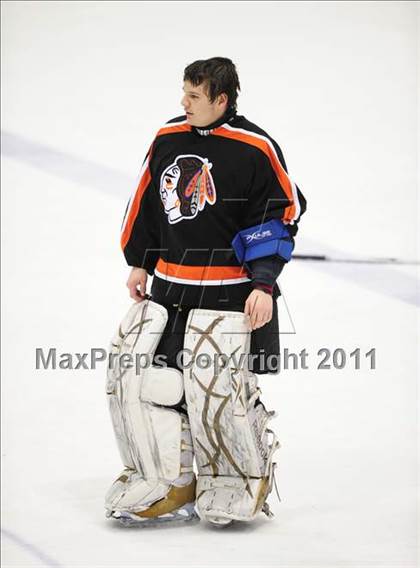 Thumbnail 2 in Watertown/Pomperaug vs. Staples/Weston/Shelton (CIAC Division 3 Final) photogallery.