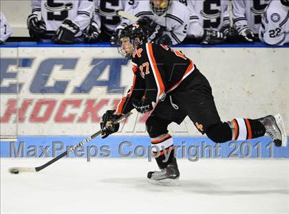 Thumbnail 2 in Watertown/Pomperaug vs. Staples/Weston/Shelton (CIAC Division 3 Final) photogallery.