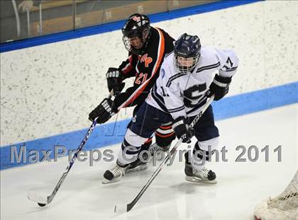 Thumbnail 1 in Watertown/Pomperaug vs. Staples/Weston/Shelton (CIAC Division 3 Final) photogallery.