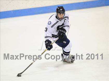 Thumbnail 1 in Watertown/Pomperaug vs. Staples/Weston/Shelton (CIAC Division 3 Final) photogallery.