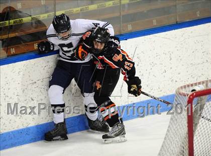 Thumbnail 2 in Watertown/Pomperaug vs. Staples/Weston/Shelton (CIAC Division 3 Final) photogallery.