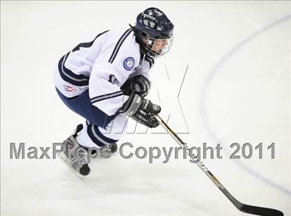 Thumbnail 2 in Watertown/Pomperaug vs. Staples/Weston/Shelton (CIAC Division 3 Final) photogallery.
