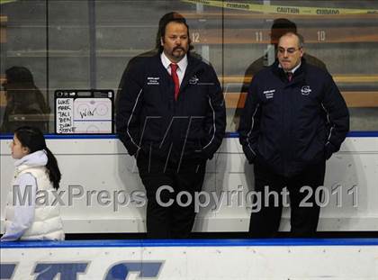 Thumbnail 2 in Watertown/Pomperaug vs. Staples/Weston/Shelton (CIAC Division 3 Final) photogallery.