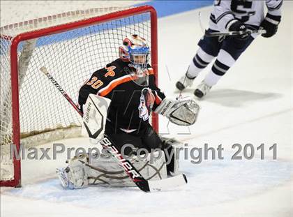 Thumbnail 2 in Watertown/Pomperaug vs. Staples/Weston/Shelton (CIAC Division 3 Final) photogallery.