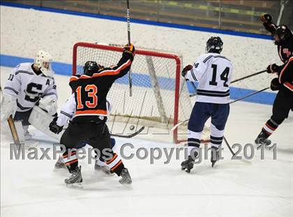 Thumbnail 1 in Watertown/Pomperaug vs. Staples/Weston/Shelton (CIAC Division 3 Final) photogallery.