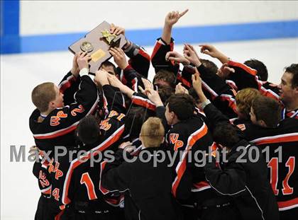 Thumbnail 3 in Watertown/Pomperaug vs. Staples/Weston/Shelton (CIAC Division 3 Final) photogallery.