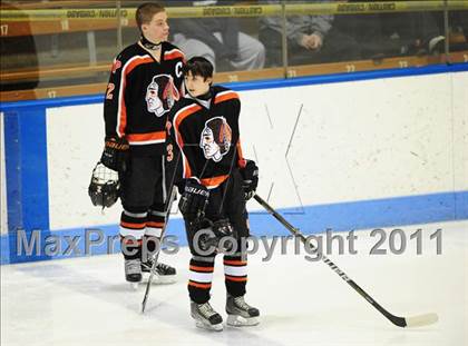 Thumbnail 1 in Watertown/Pomperaug vs. Staples/Weston/Shelton (CIAC Division 3 Final) photogallery.